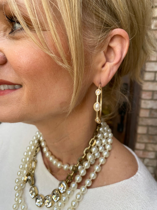 Pamela Pearl Hoop Earring