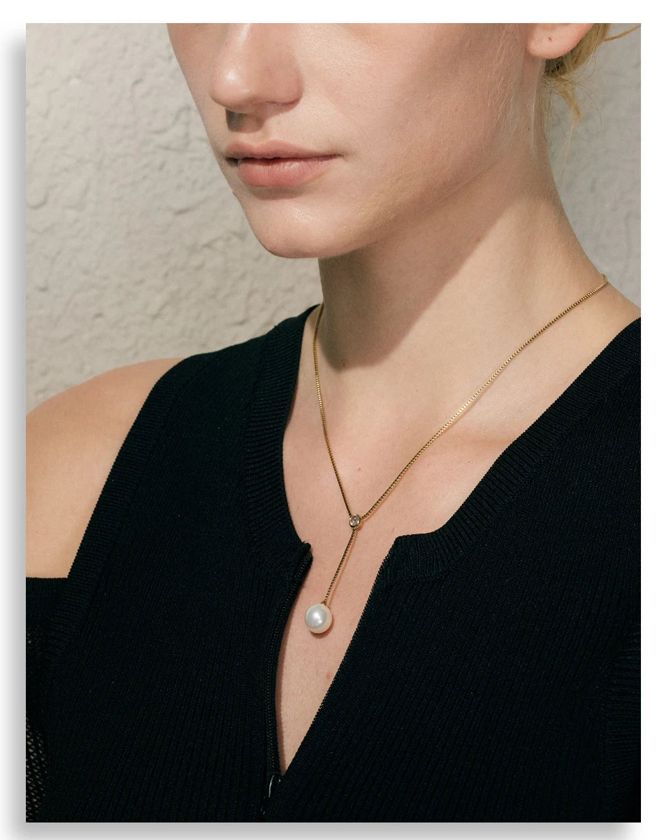Polished Pearl Drop Necklace