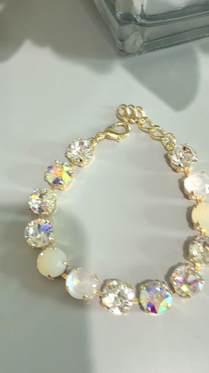 Brilliant Moments Bracelet- Gold Neutral