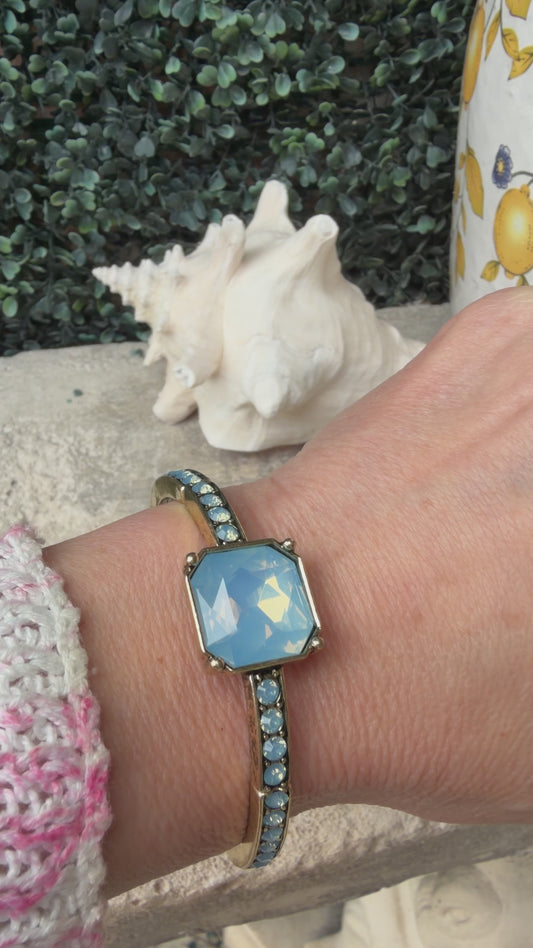 Single Stone Stretch Bracelet- Denim Blue