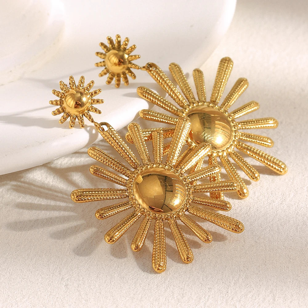 Gold Sunburst Earring