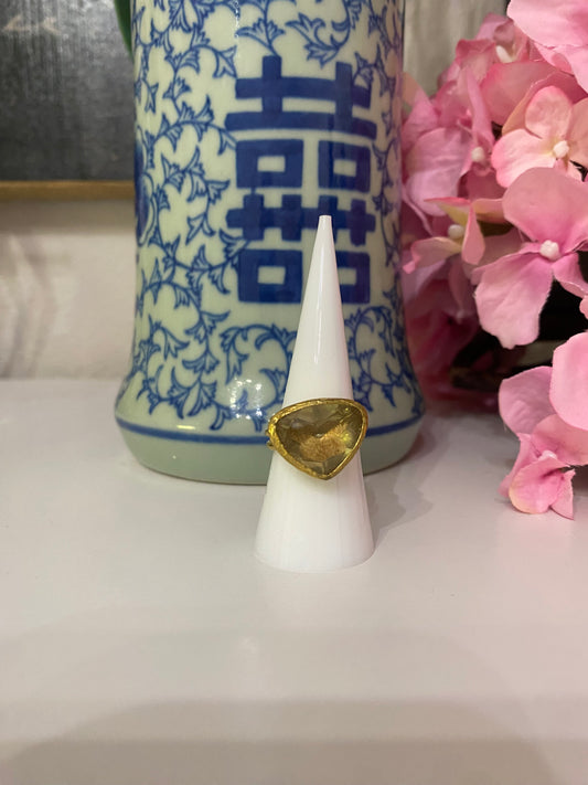 Champagne Stone Ring- Triangle