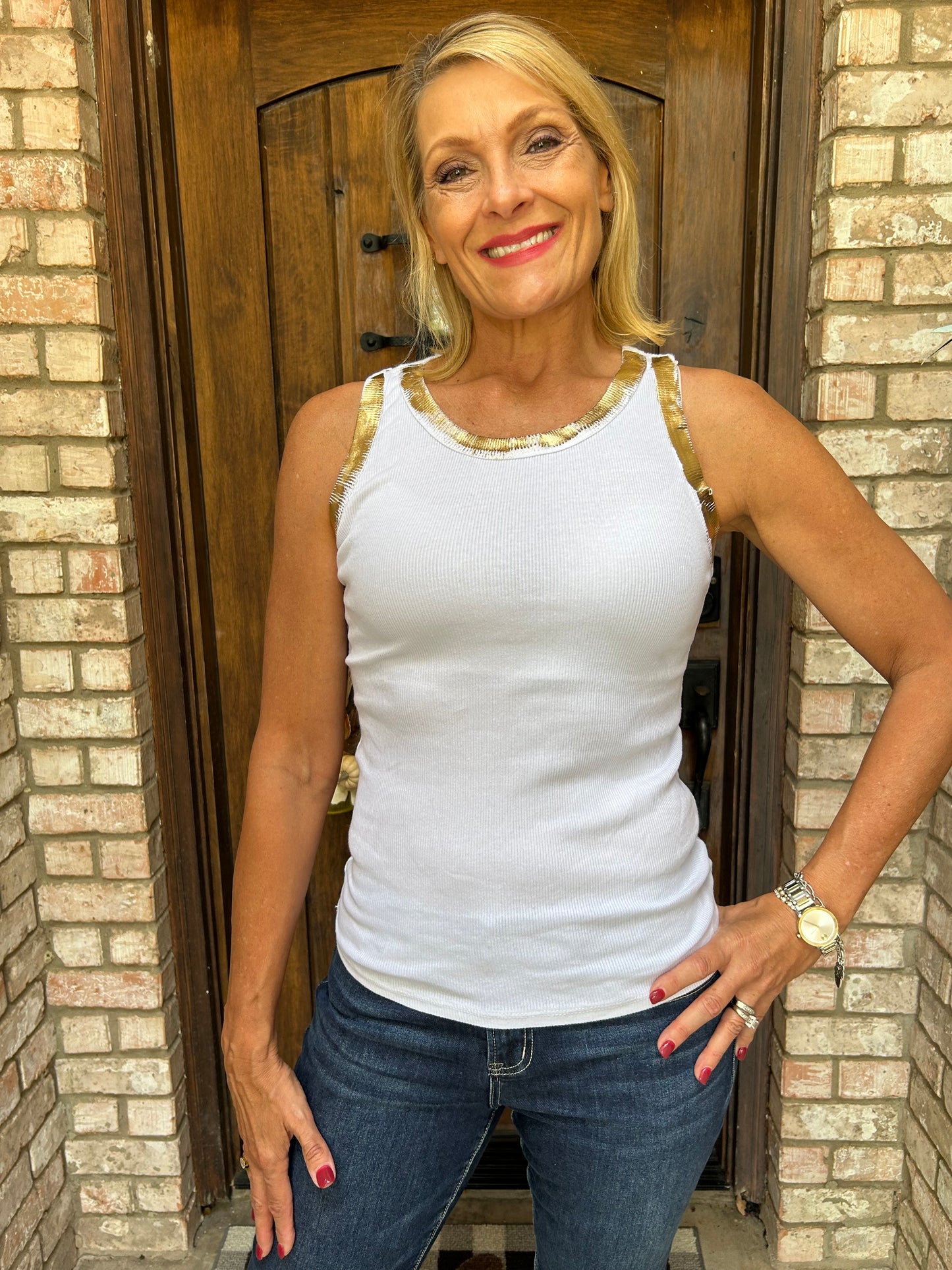 White Metallic Italian Tank