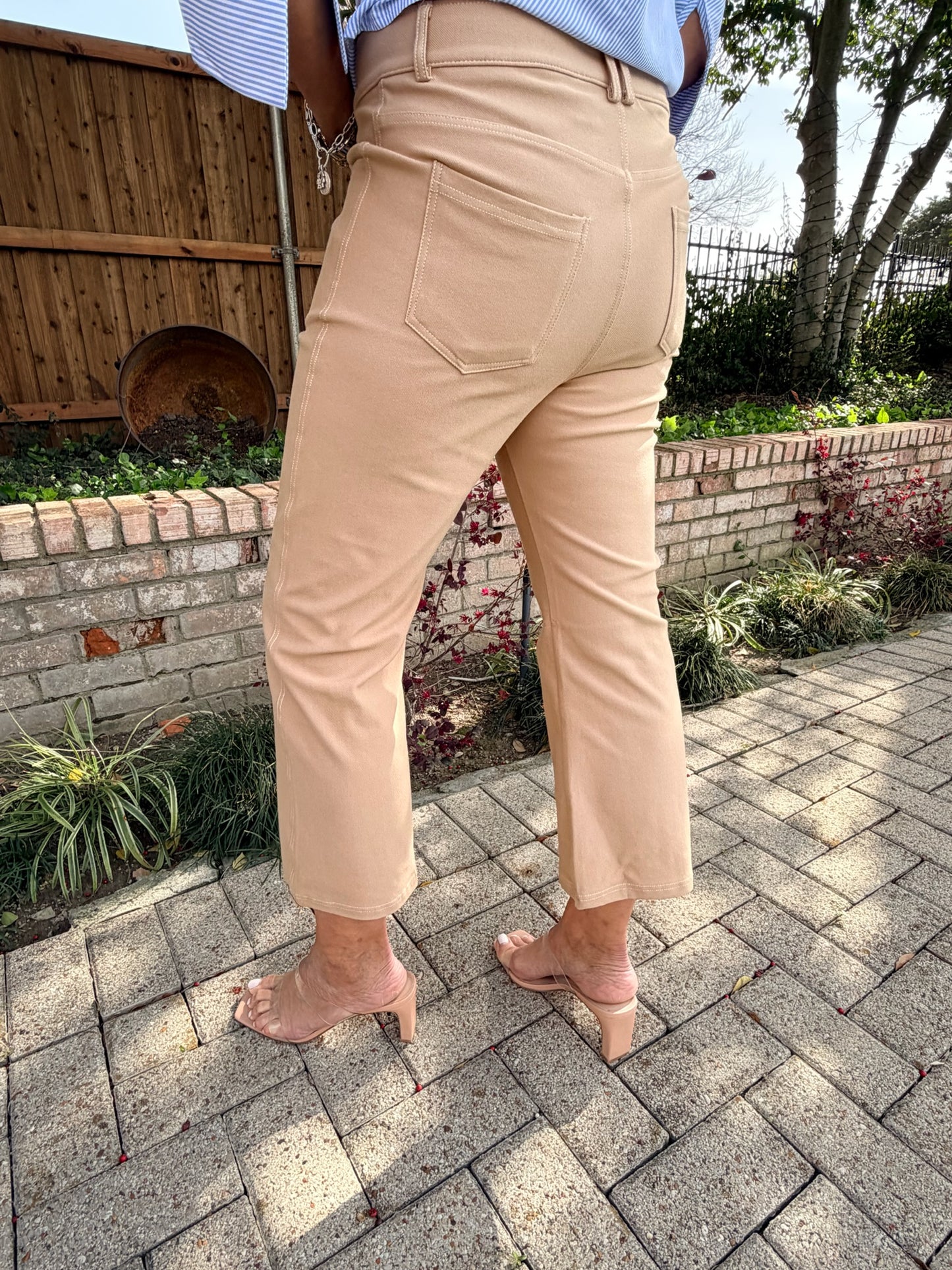 Elegant Crop Pant-Khaki